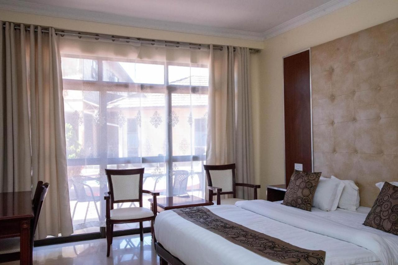 Mika Hotel Kabulonga Lusaka Eksteriør billede