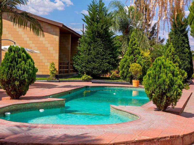 Mika Hotel Kabulonga Lusaka Eksteriør billede